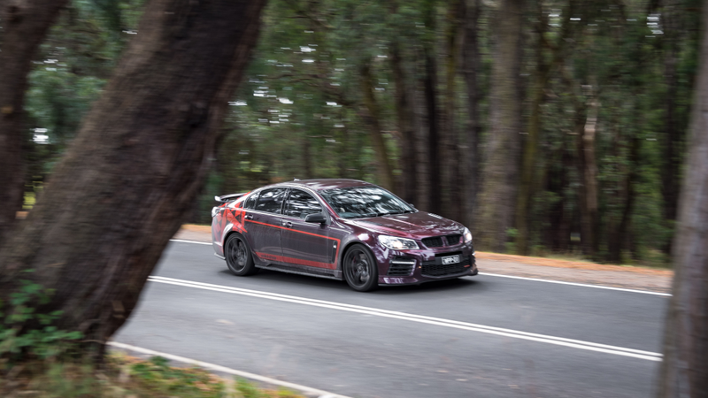 Illustration for article titled This Ludicrous 750 HP Walkinshaw Holden HSV Commodore Was Australia In Car Form